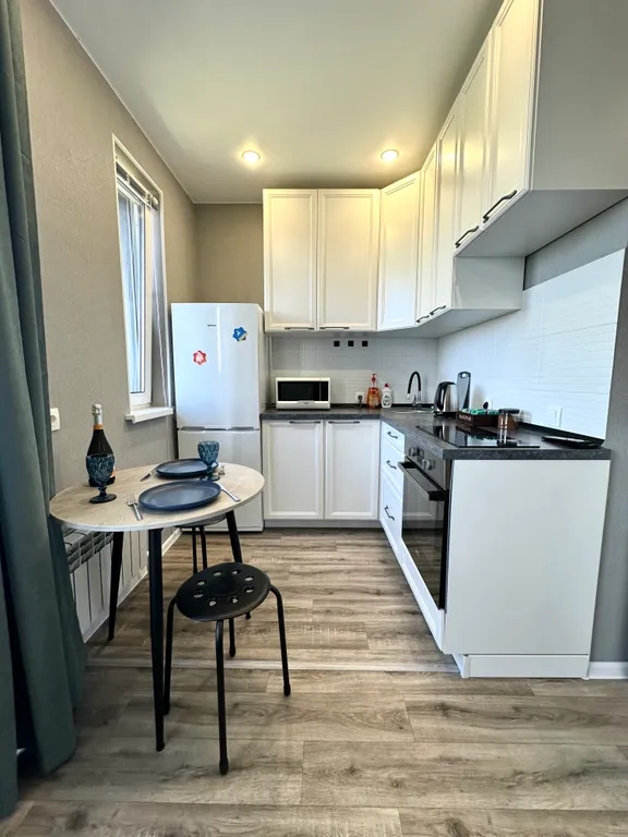 Студия с дизайнерским ремонтом и видом на канал Москвы реки