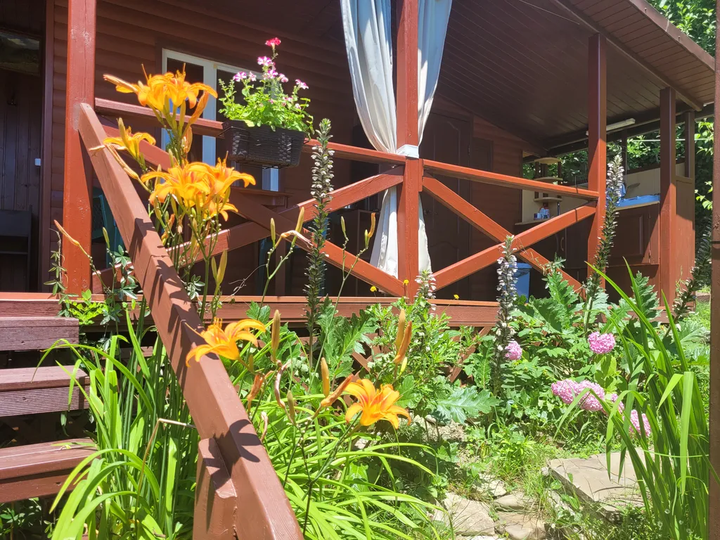 Коттедж 2-комнатный Дом — Сочи