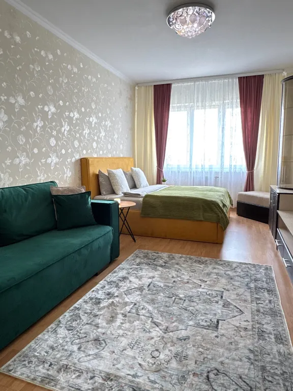 Апартаменты на 10 этаже с хорошим видом из окна