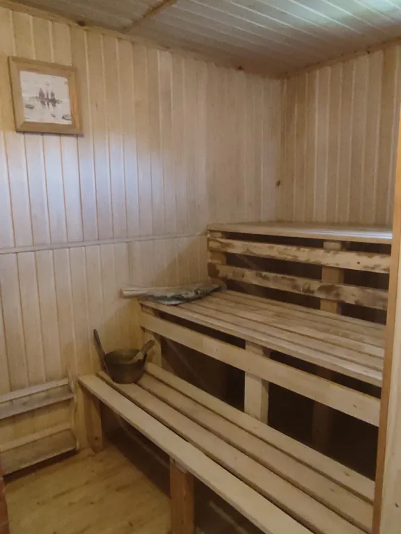 Домик у воды