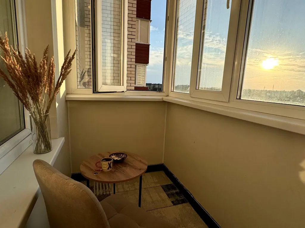 Закатная двушка на Михайловской