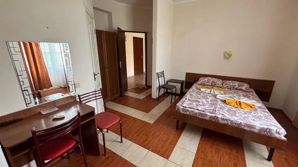 №16 четырёхместный номер с балконом