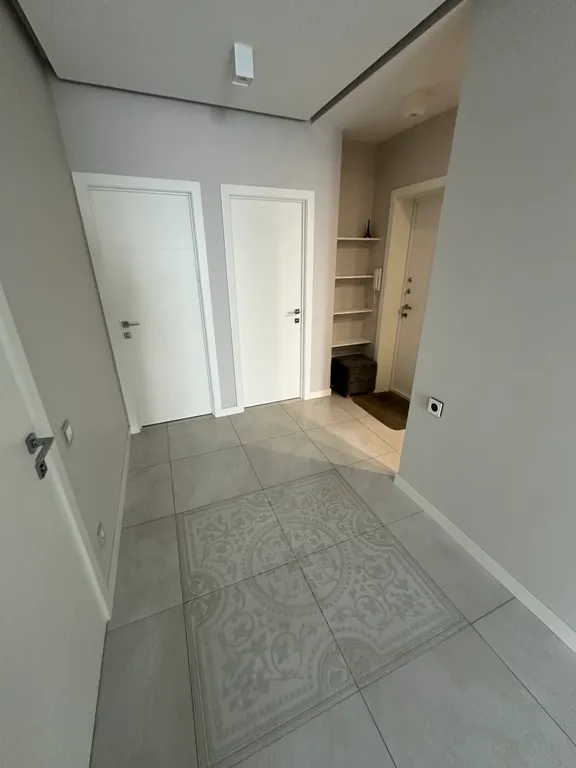 Просторная стильная квартира с 2 спальнями и 2 санузлами на Маяк-Минск