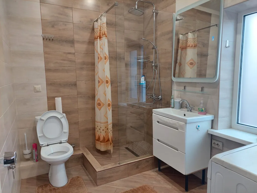 УЮТНЫЙ ДОМ 120 кв с двором и мангалом