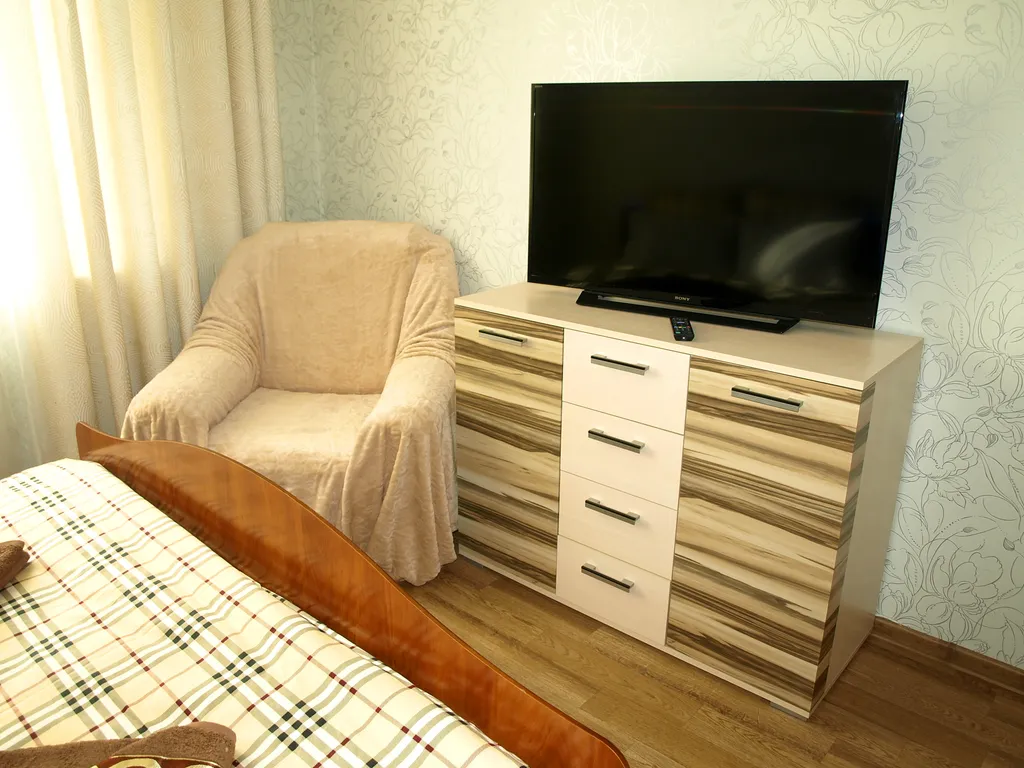 Уютная квартира с большой плазмой и двумя раздельными кроватями