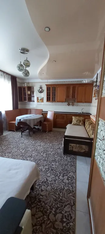 Часть дома с отдельным входом и террасой