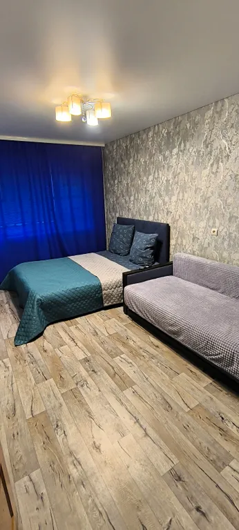 Трешка в центре, у вокзала