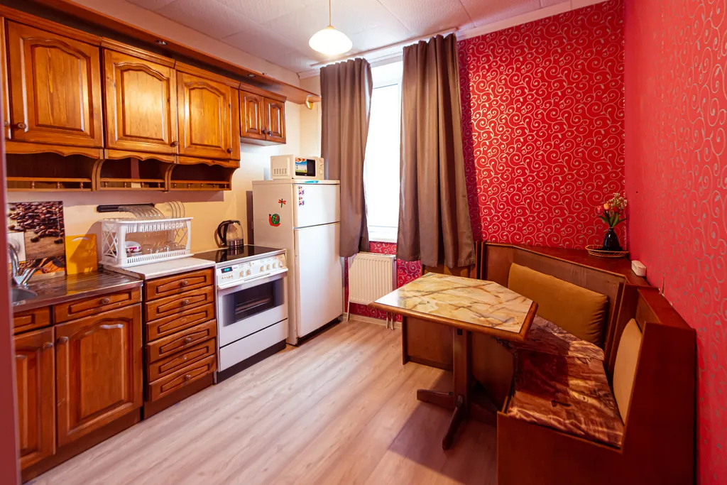 Уютная квартира в тихом районе — аренда посуточно в Щёлково