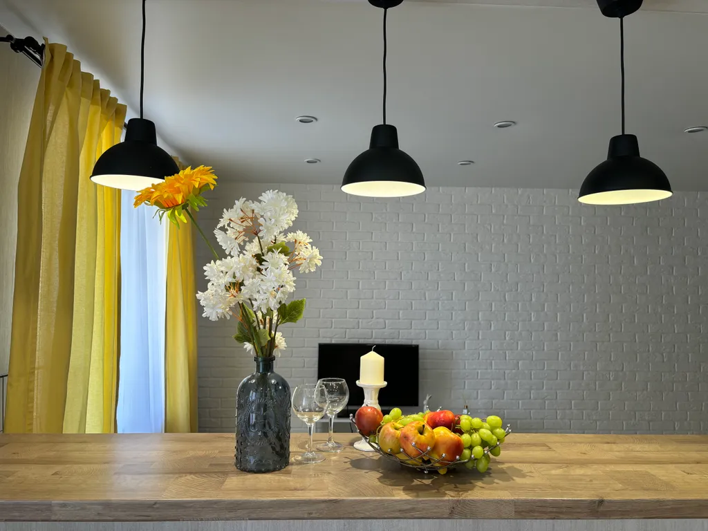 Светлая студия