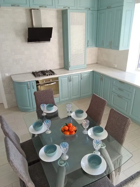 Коттедж Часть дома(130кв.м) 3 спальни.Индивид.отопление,новый ремонт.Палестина — аренда посуточно в Георгиевск