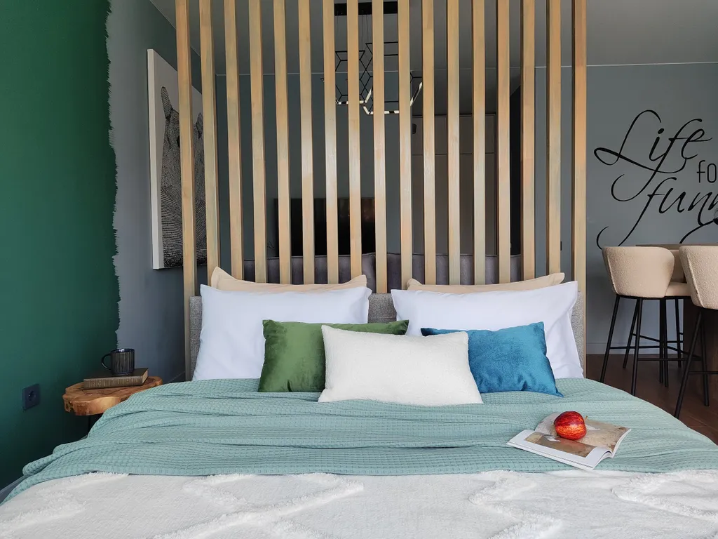 Премиальные апартаменты «Лесная сказка»: дизайн, тишина,кофе в постель