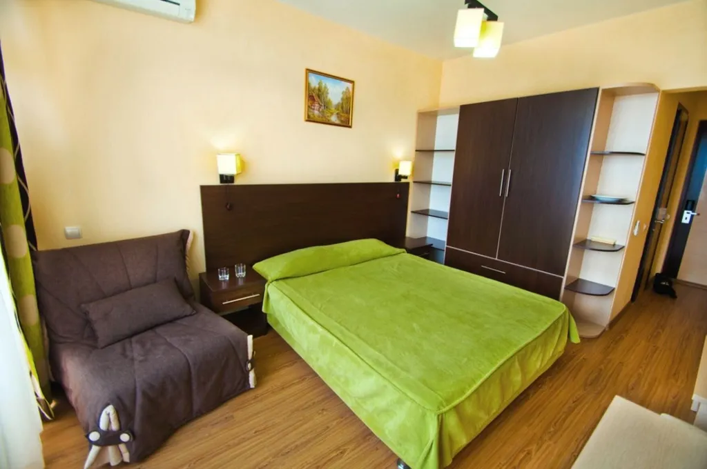 Стандарт с балконом