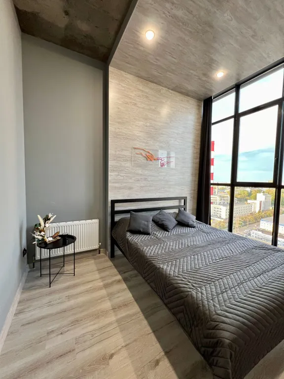 Дизайнерская квартира в центре города