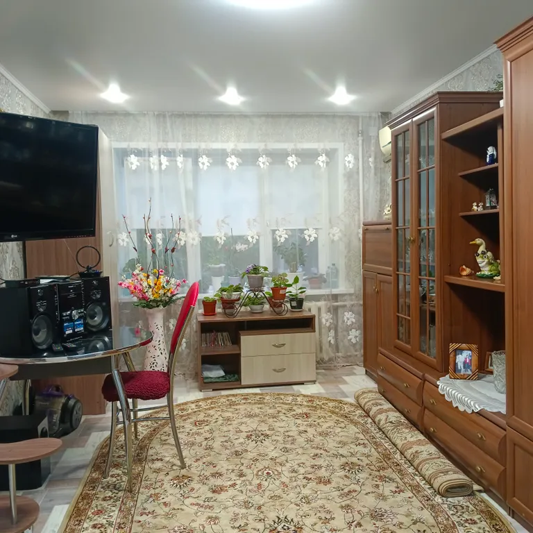 Уютная квартира с набережной на Волгу