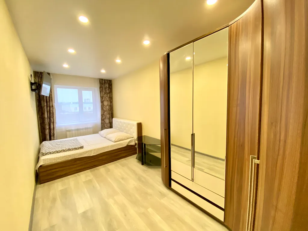 Апартаменты с 3 изолированными комнатами в центре, рядом Воркутауголь