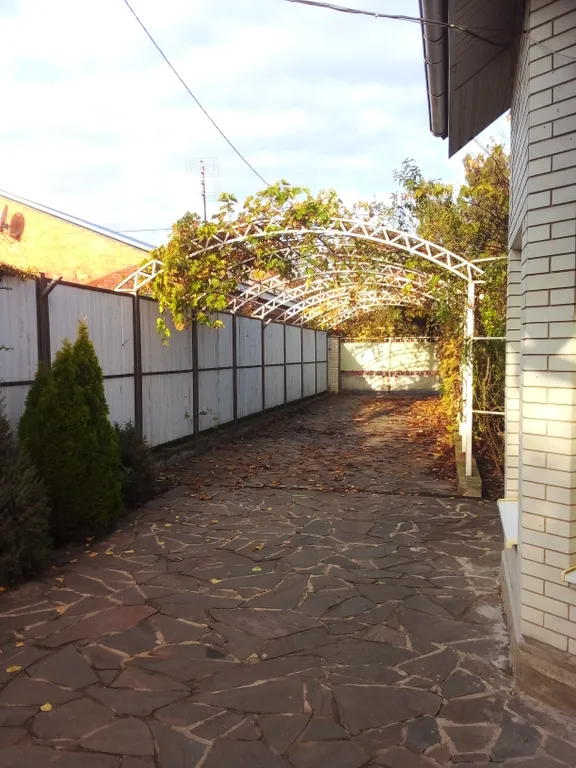 Коттедж White house