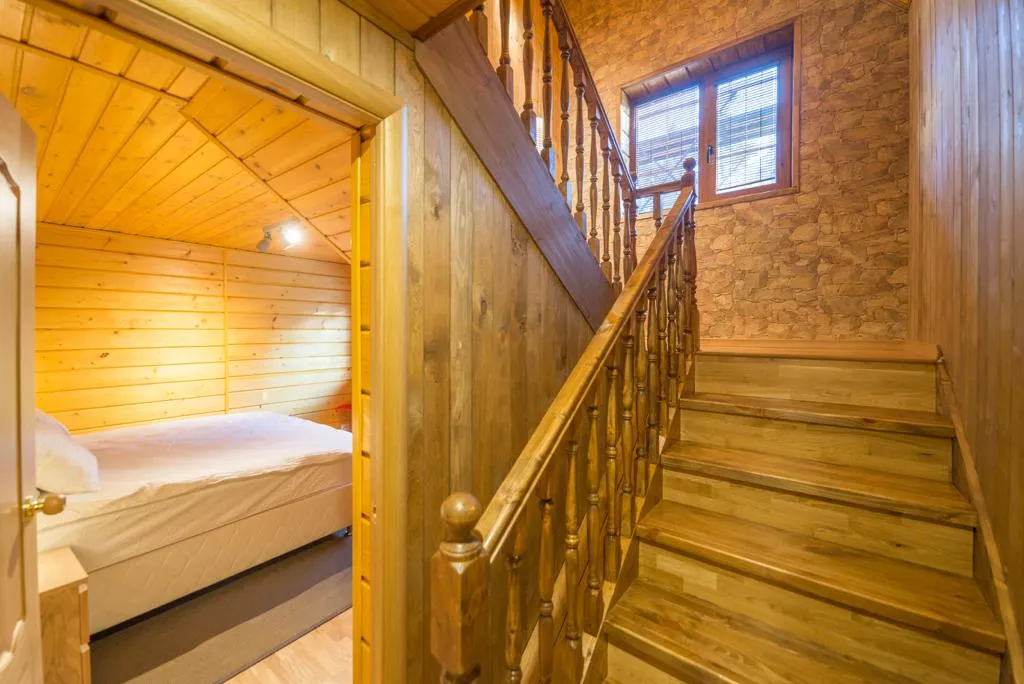 Коттедж Дом для отдыха рядом с рекой Луга — Луга