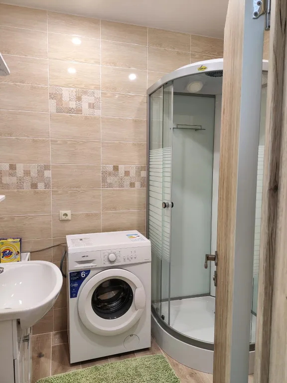 Не далеко от моря новая уютная квартира в частном доме