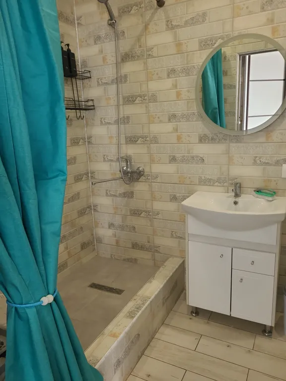 Студия с видом на море и горы