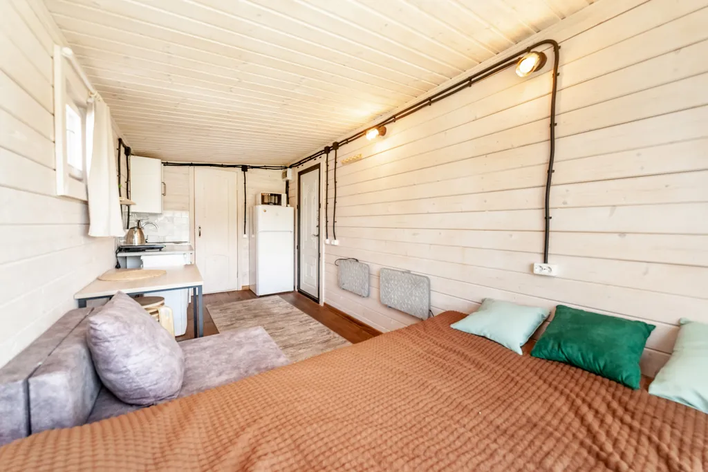 Домик на двоих с панорамным окном №2