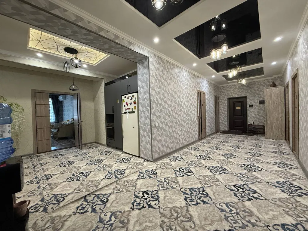 5-комнатная Квартира