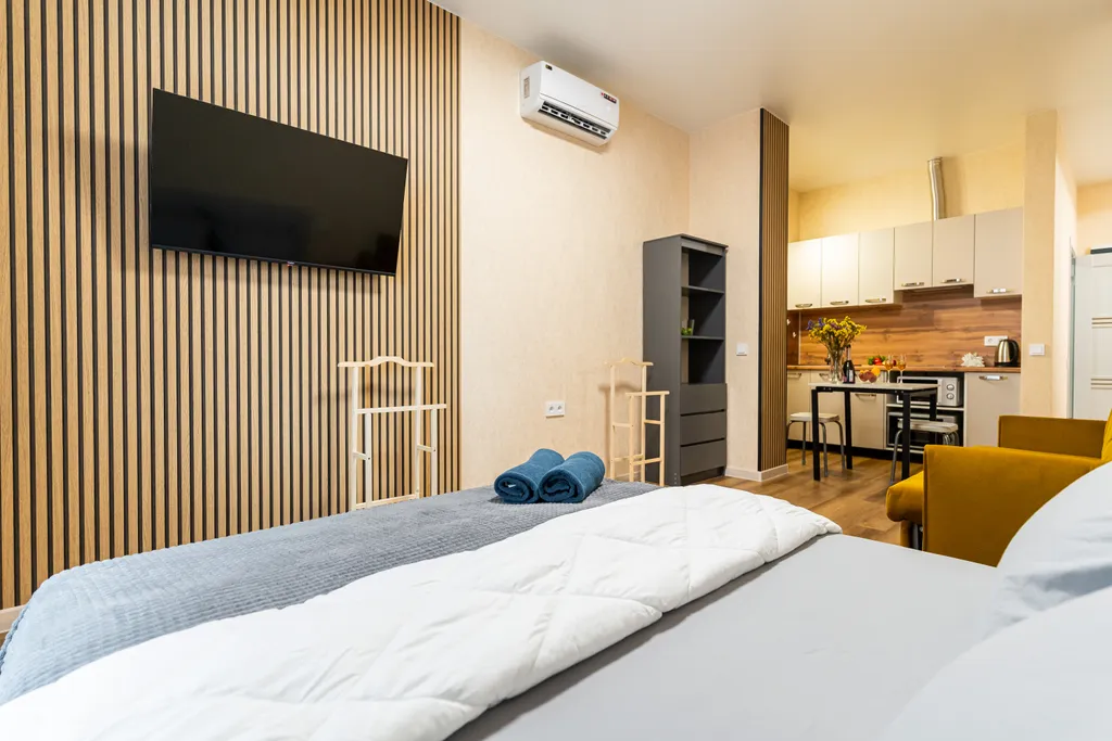 Уютная студия вoзле моpя