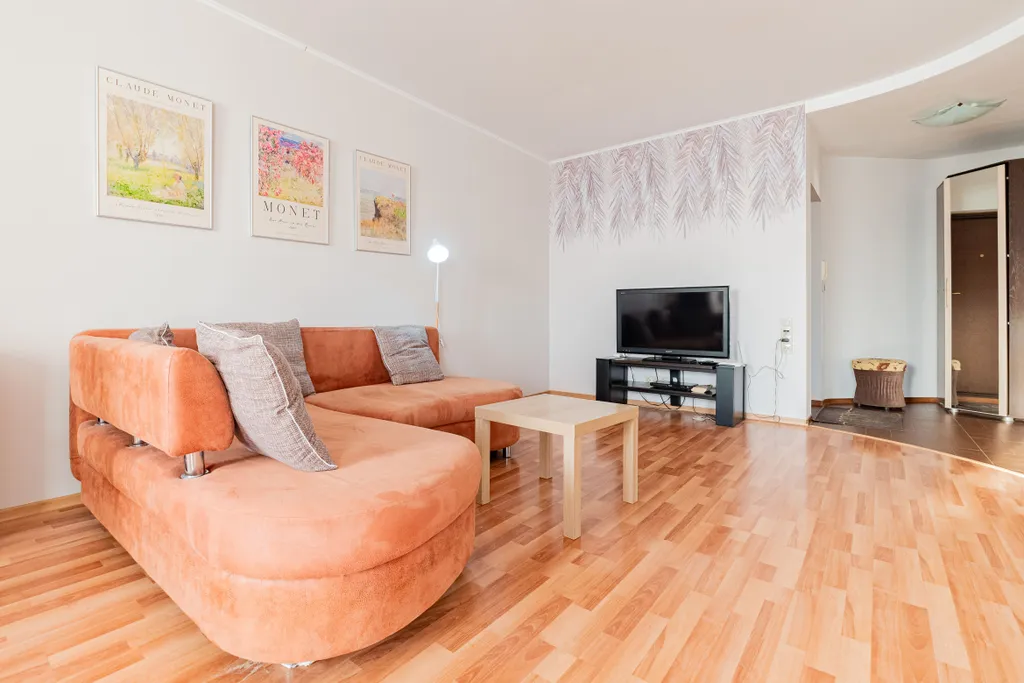 Просторная студия у площади Ново-Соборной