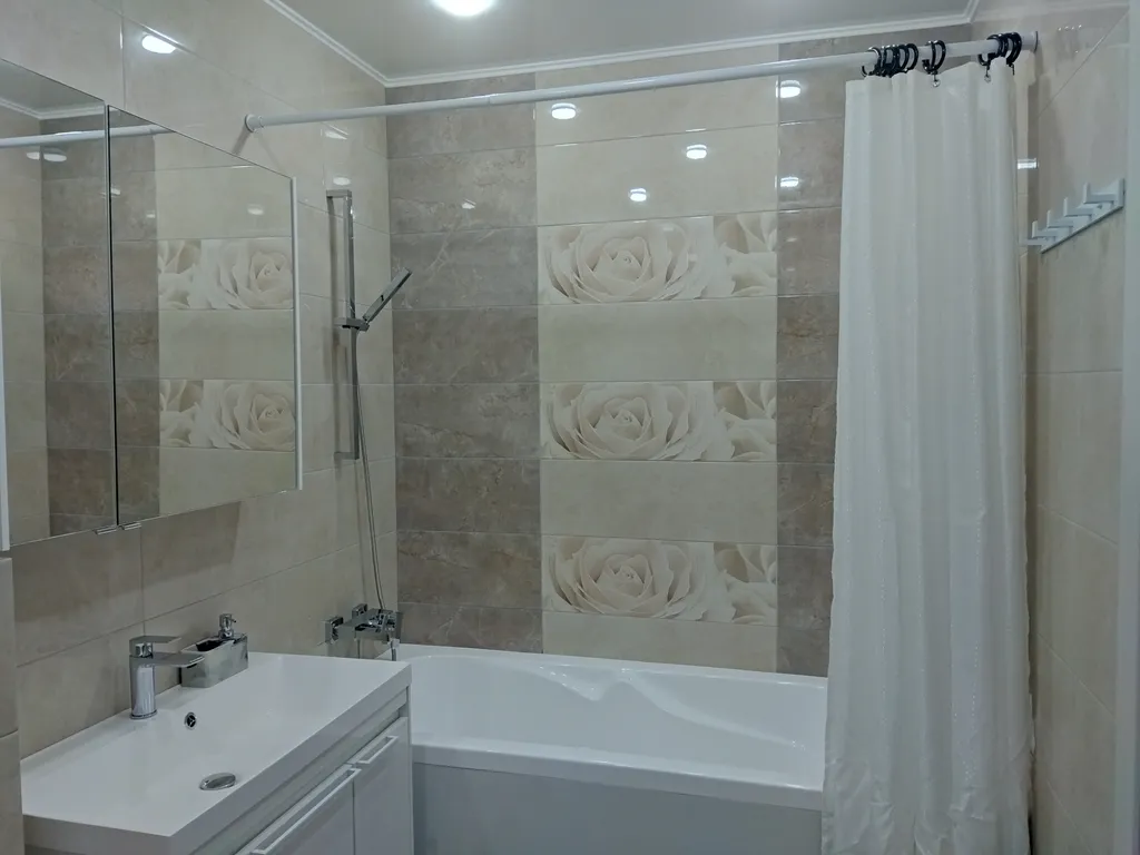 Квартира Современная квартира у авто и ЖД вокзала — Великий Новгород