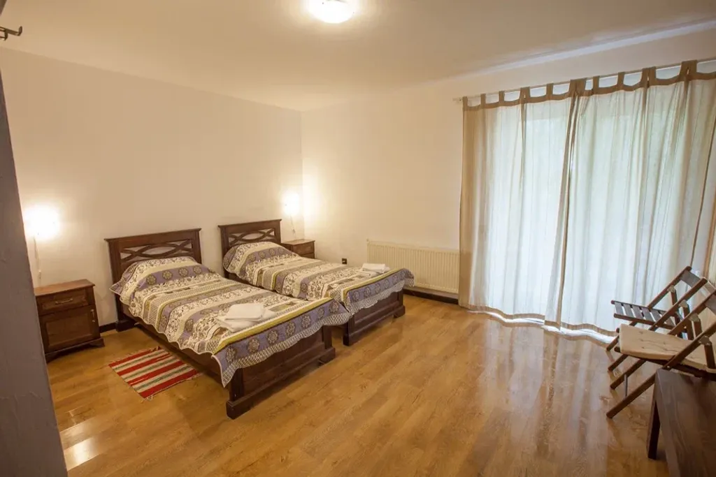 Уютный коттедж на 14 человек