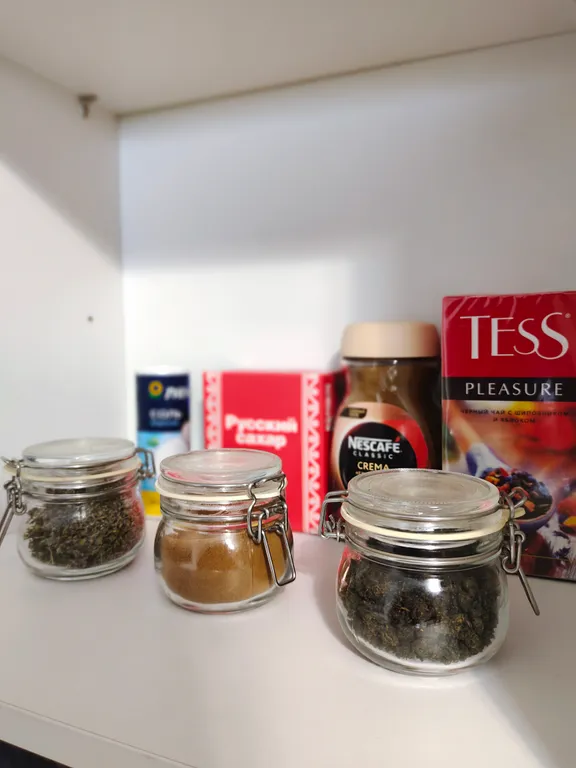 Уютная студия в новом доме с красивым видом из окна