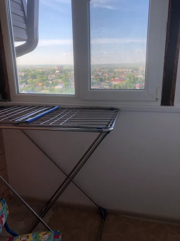 Просторная в центре, аэропорт 5 мин машиной, прекрасный вид на гору