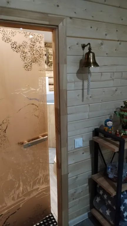 Сруб из бревна с баней внутри