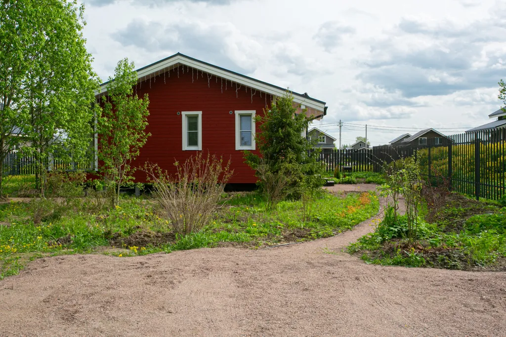 Уютный дом в загородной тиши