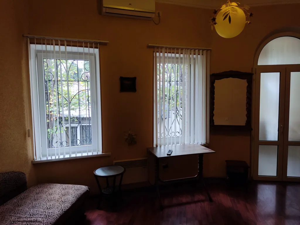 Апартаменты на набережной Ялты