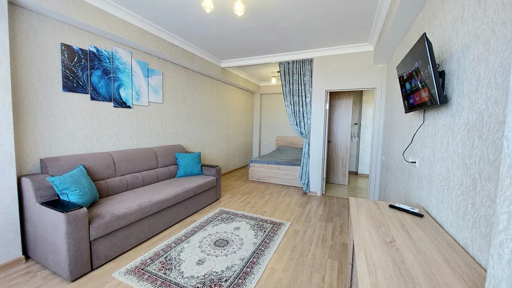 Уютная и светлая квартира с видом на море