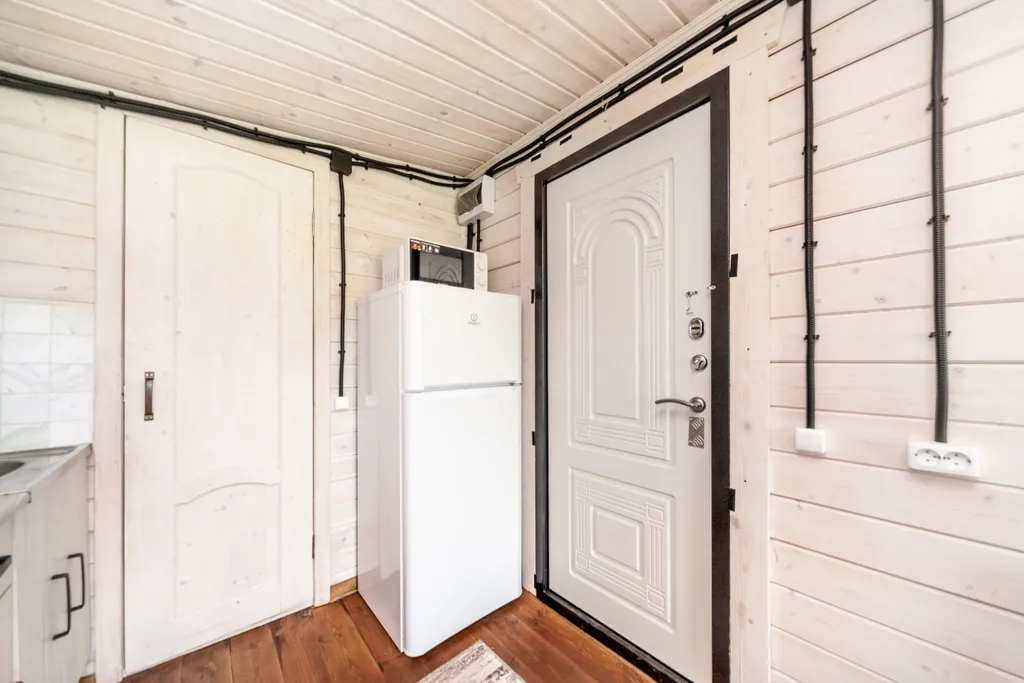 Домик на двоих с панорамным окном №2