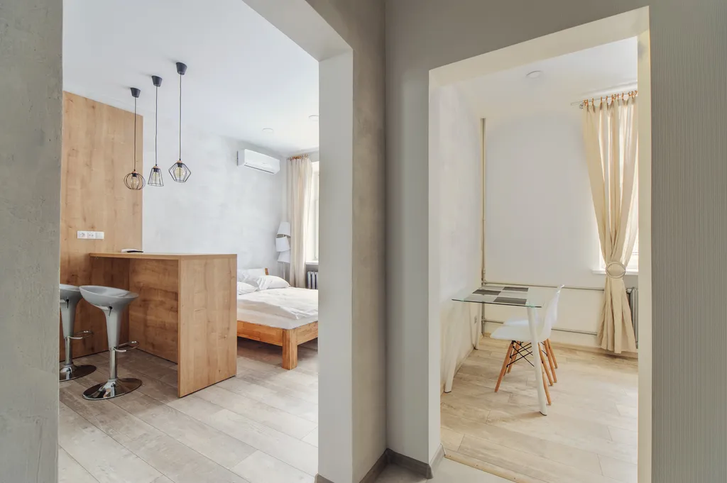 Современный светлый апартамент рядом с центром столицы