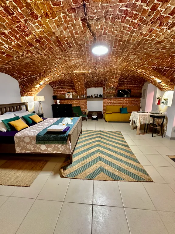 Дизайнерские апартаменты в историческом центре города