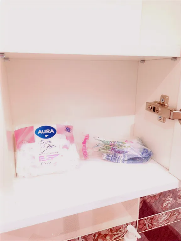 Новая евротрешка в центре города с красивым видом из окон