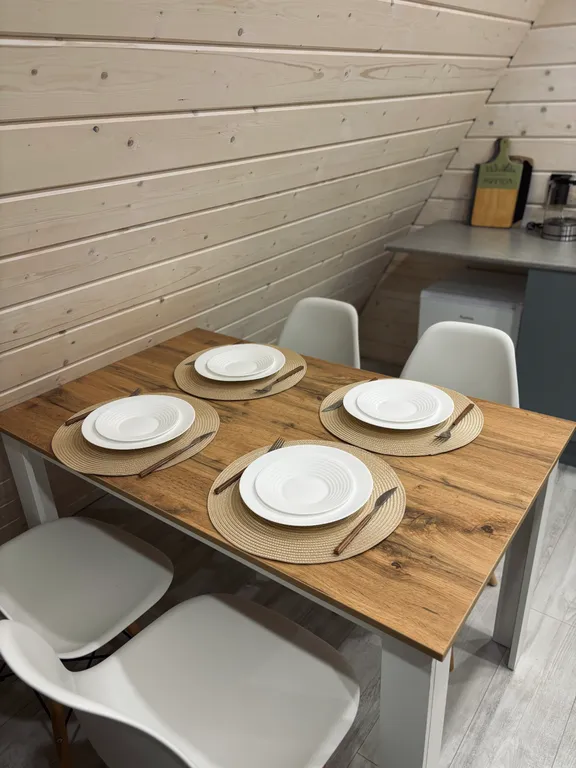 А-фрейм в лесу с банным чаном