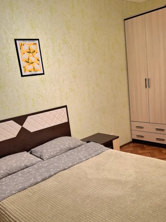 Квартира Уютная, просторная квартира в ЖК Солнечный — Тихвин