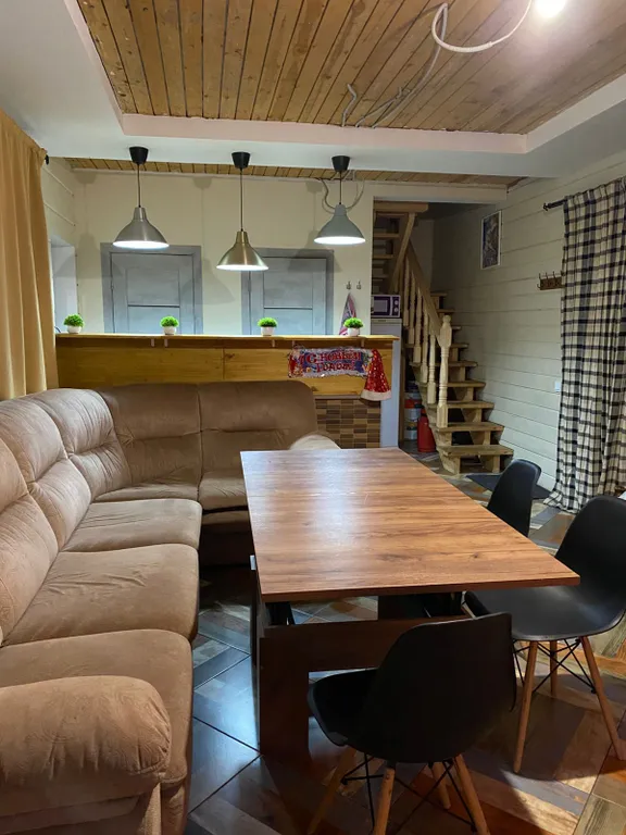 Часть дома с отдельным входом