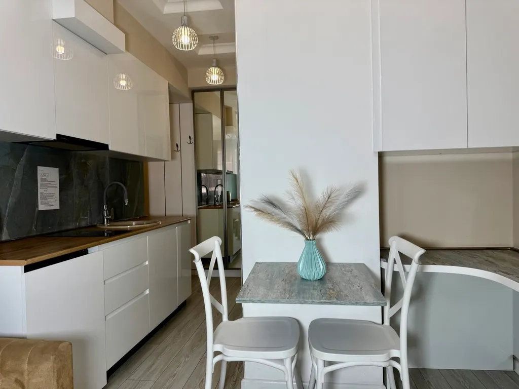 Stylish Apt 2 in City Center