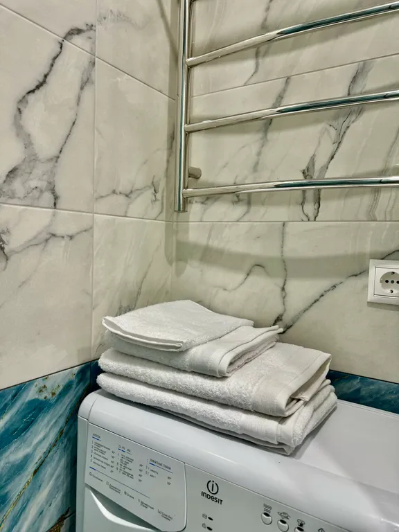 Комфортная квартира в центре города на набережной реки Волги