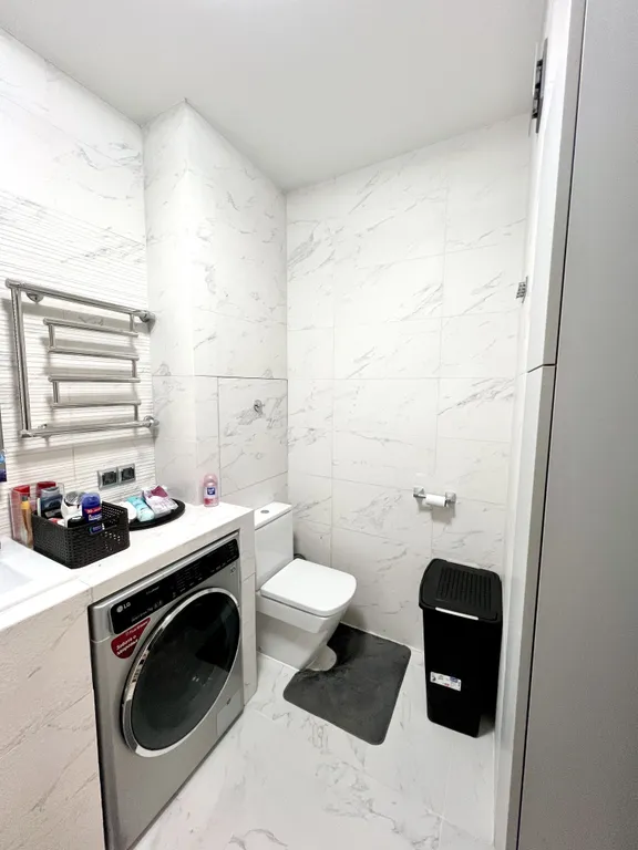 Двухкомнатная квартира в центре с 2 лоджиями