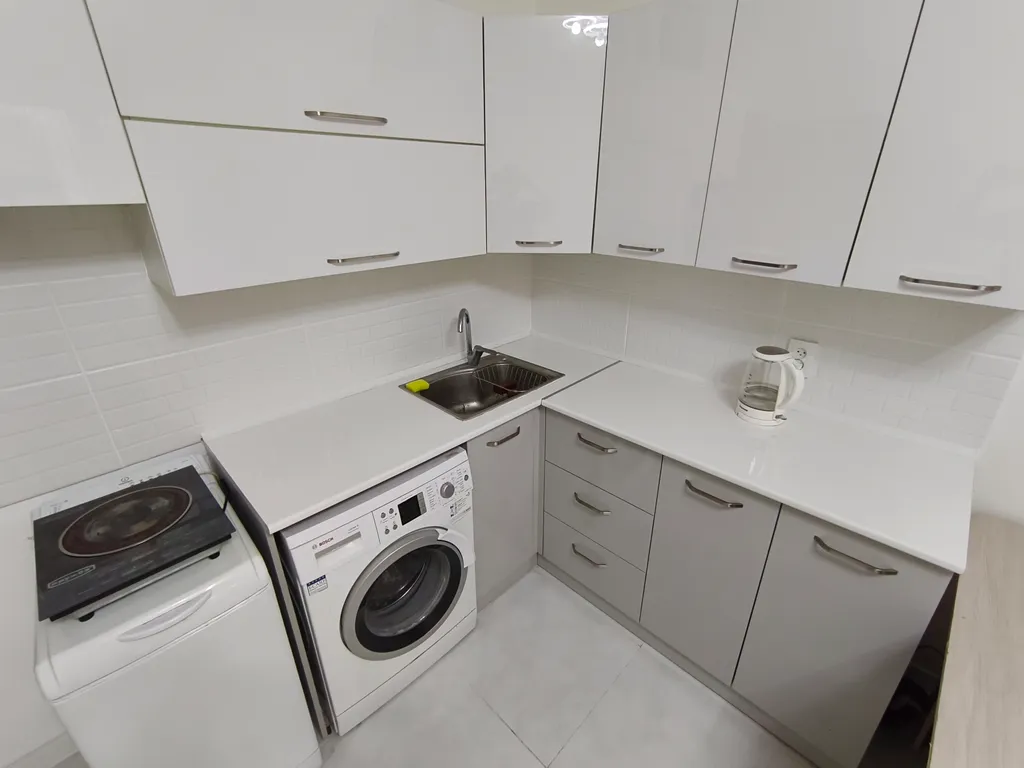 Просторная квартира с отдельным входом, две двуспальные кровати