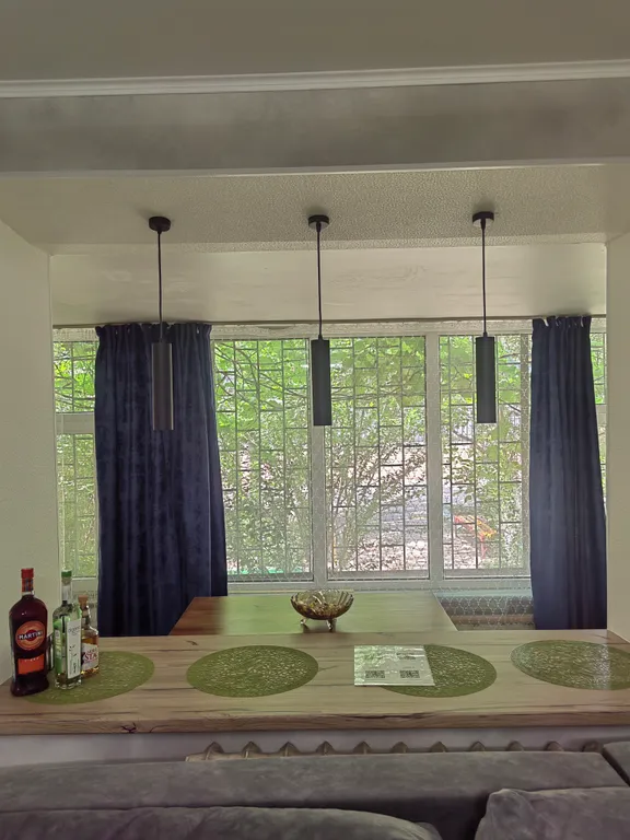 Трёхкомнатная квартира на набережной