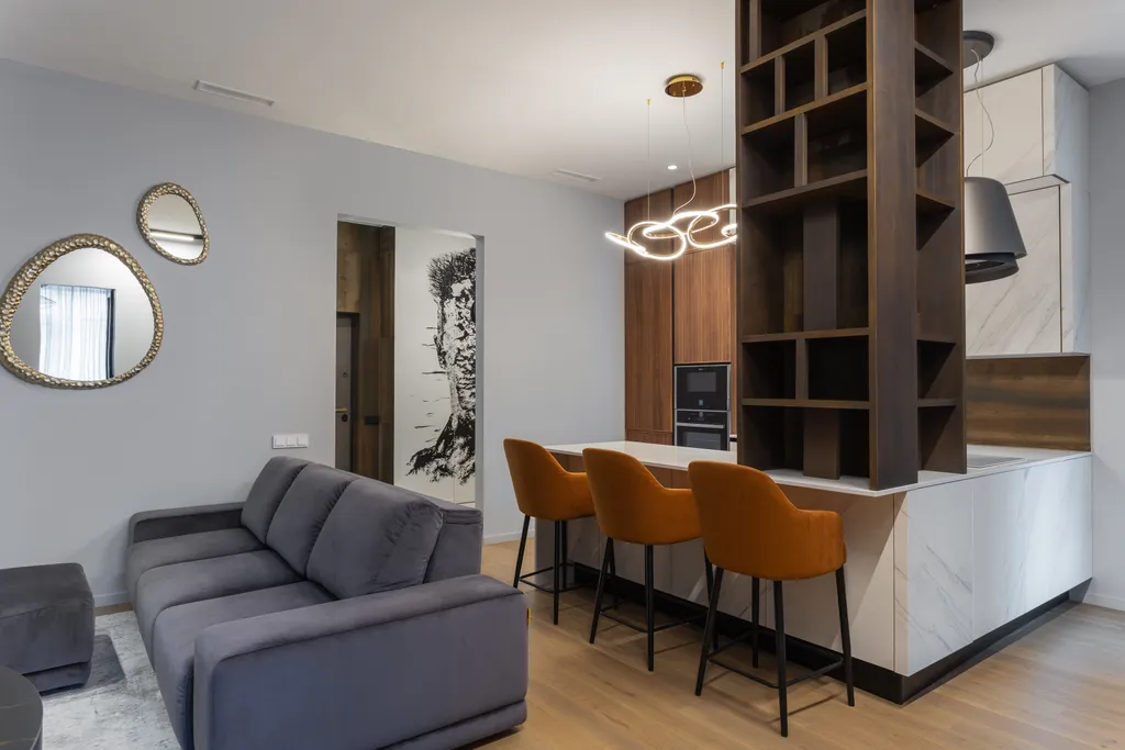 4-комнатная Квартира