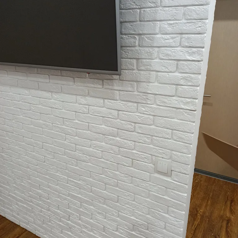 Уютная студия в зеленом массиве