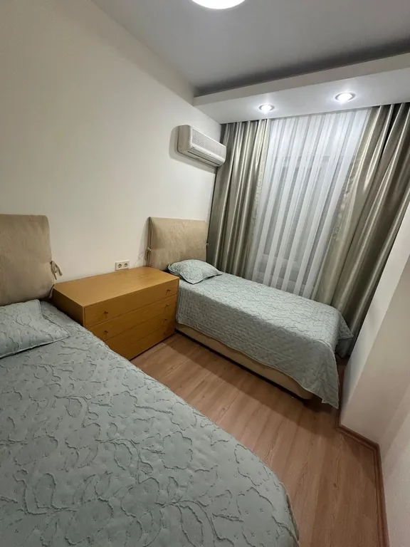 Просторная квартира вблизи моря в Лимане